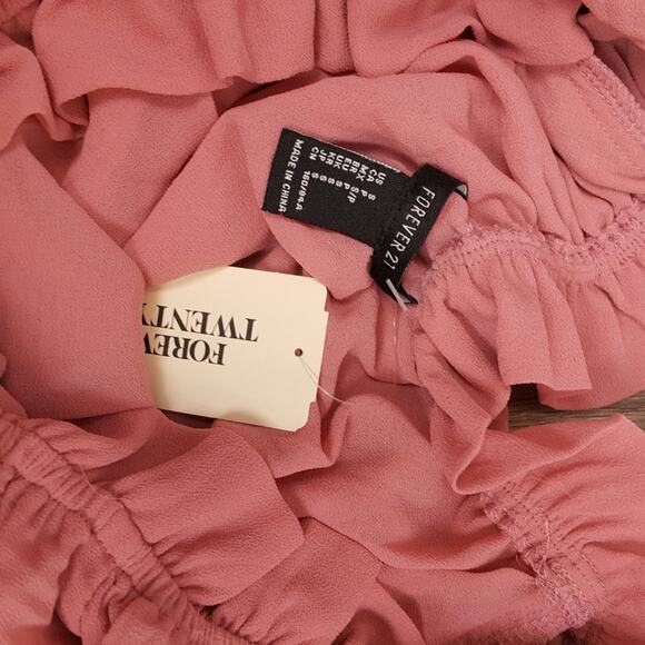 NWT Forever 21 pink ruffled top sz S - Picture 2 of 4